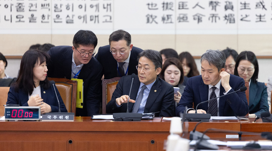 법사위 출석한 권대영 금융위 부위원장