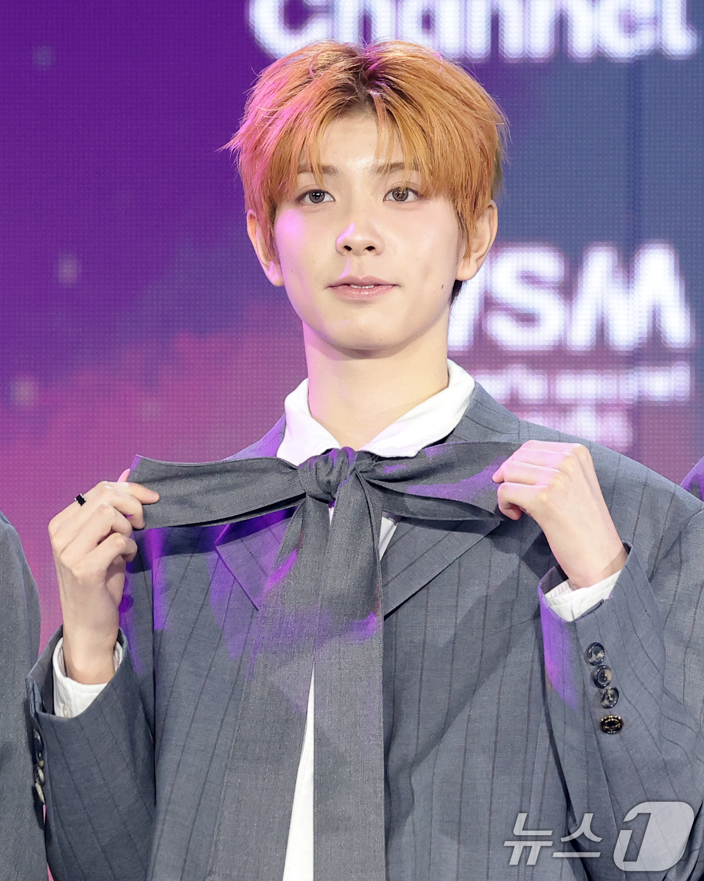 (서울=뉴스1) 권현진 기자 = 그룹 넥스지 유키가 11일 오후 서울 성북구 고려대학교 화정체육관에서 열린 ‘제2회 디 어워즈(D Awards)’ 레드카펫 행사에 참석해 포즈를 취 …