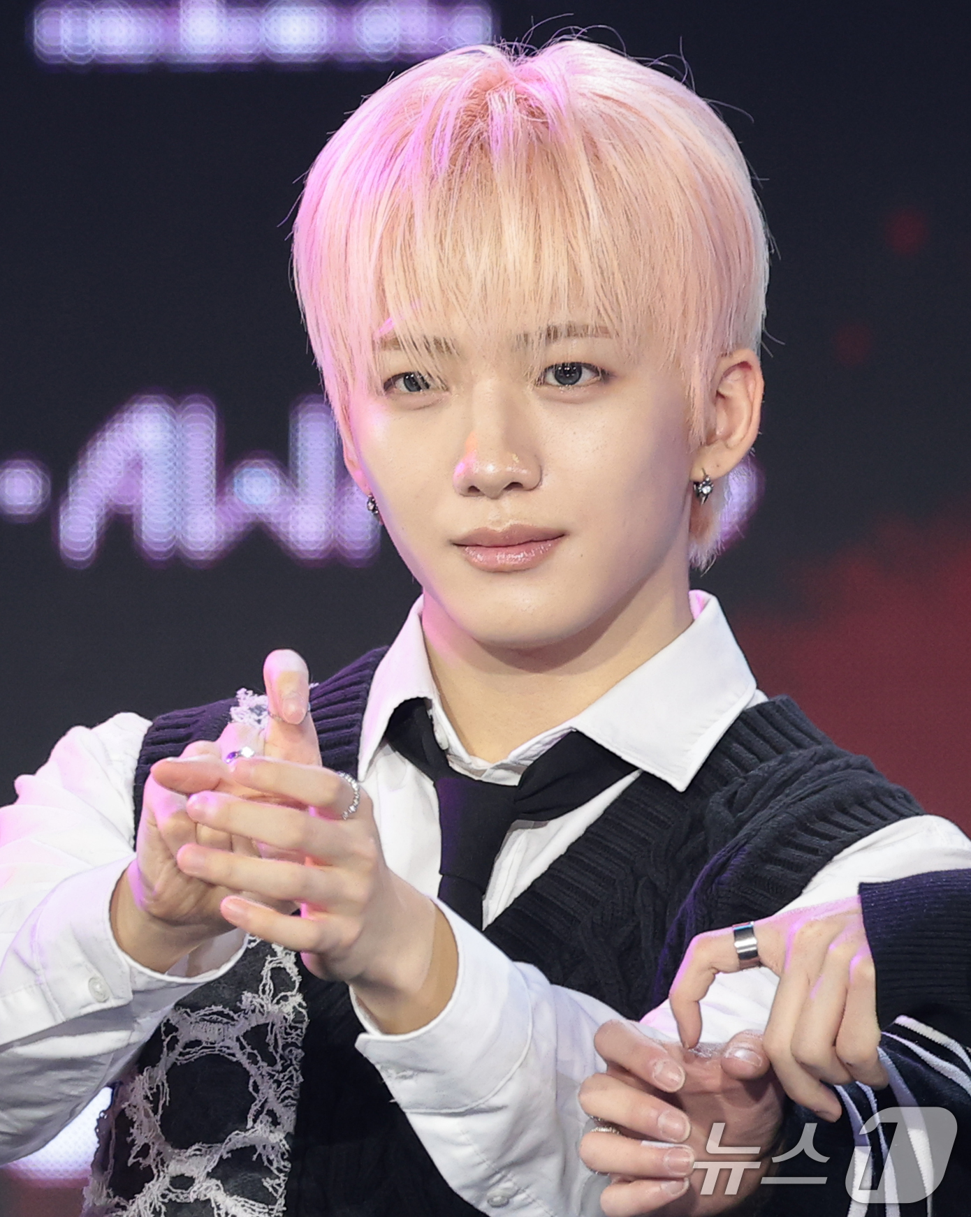 (서울=뉴스1) 권현진 기자 = 그룹 싸이커스 민재가 11일 오후 서울 성북구 고려대학교 화정체육관에서 열린 ‘제2회 디 어워즈(D Awards)’ 레드카펫 행사에 참석해 포즈를 …