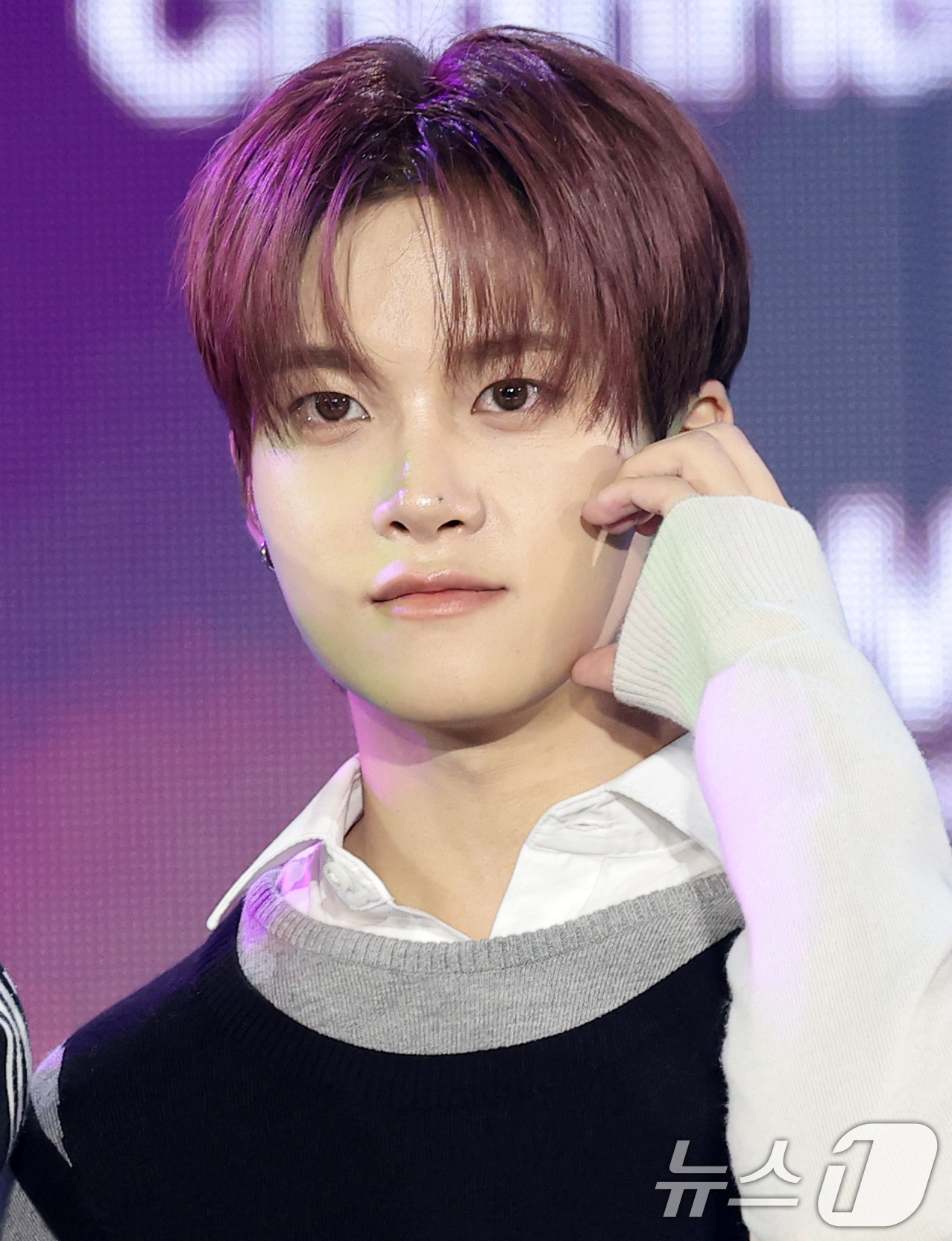 (서울=뉴스1) 권현진 기자 = 그룹 싸이커스 준민이 11일 오후 서울 성북구 고려대학교 화정체육관에서 열린 ‘제2회 디 어워즈(D Awards)’ 레드카펫 행사에 참석해 포즈를 …