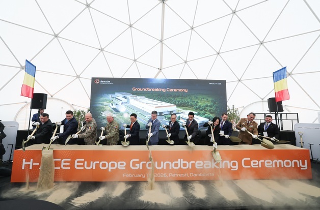 방사청장, 루마니아 방문해 K2·레드백 홍보