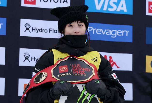 또 다른 '18세 보드천재'가 뜬다…최가온, 클로이 김 아성에 도전[올림픽]