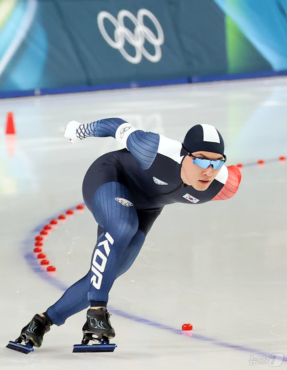 (밀라노=뉴스1) 김진환 기자 = 스피드 스케이팅 구경민이 11일(현지시간) 이탈리아 밀라노 스피드 스케이팅 스타디움에서 열린 2026 밀라노·코르티나담페초 동계올림픽 스피드 스케 …