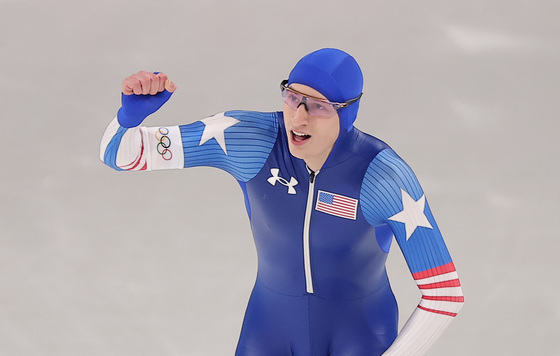 '빙속 괴물' 스톨츠, 1000m서 올림픽 신기록 金…구경민 10위[올림픽]