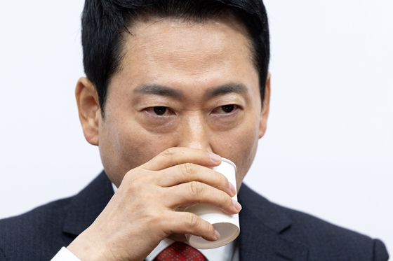 목 타는 장동혁 대표