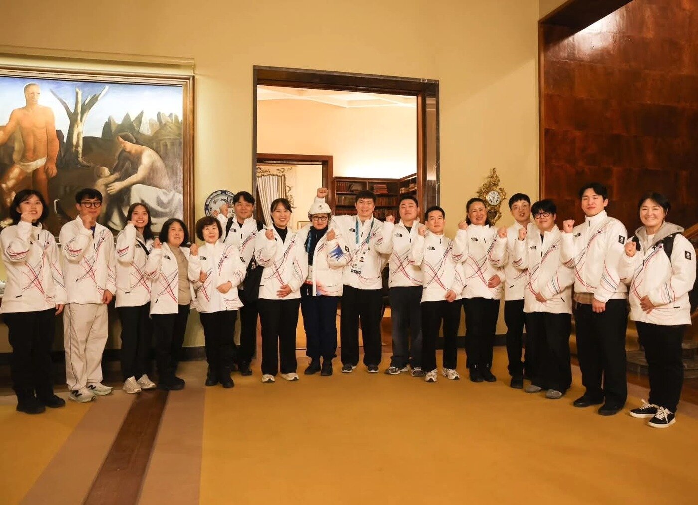 본문 이미지 - 유승민 대한체육회장이 밀라노 급식지원센터의 영양사·조리사에게 만찬을 제공했다. (유승민 대한체육회장 SNS 캡처)