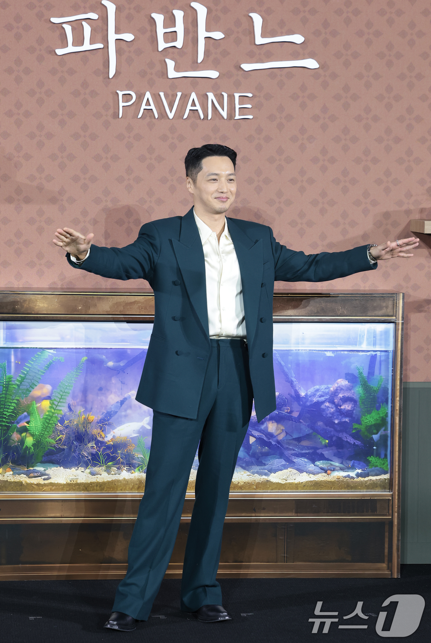 (서울=뉴스1) 권현진 기자 = 배우 변요한이 12일 오전 서울 강남구 코엑스 메가박스에서 열린 넷플릭스 영화 '파반느' 제작보고회에 참석해 포즈를 취하고 있다.'파반느'는 마음의 …