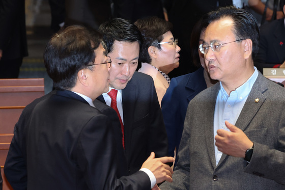 野일각, 李대통령 오찬 불참 두고 장동혁 비판…'행정통합' 이견도