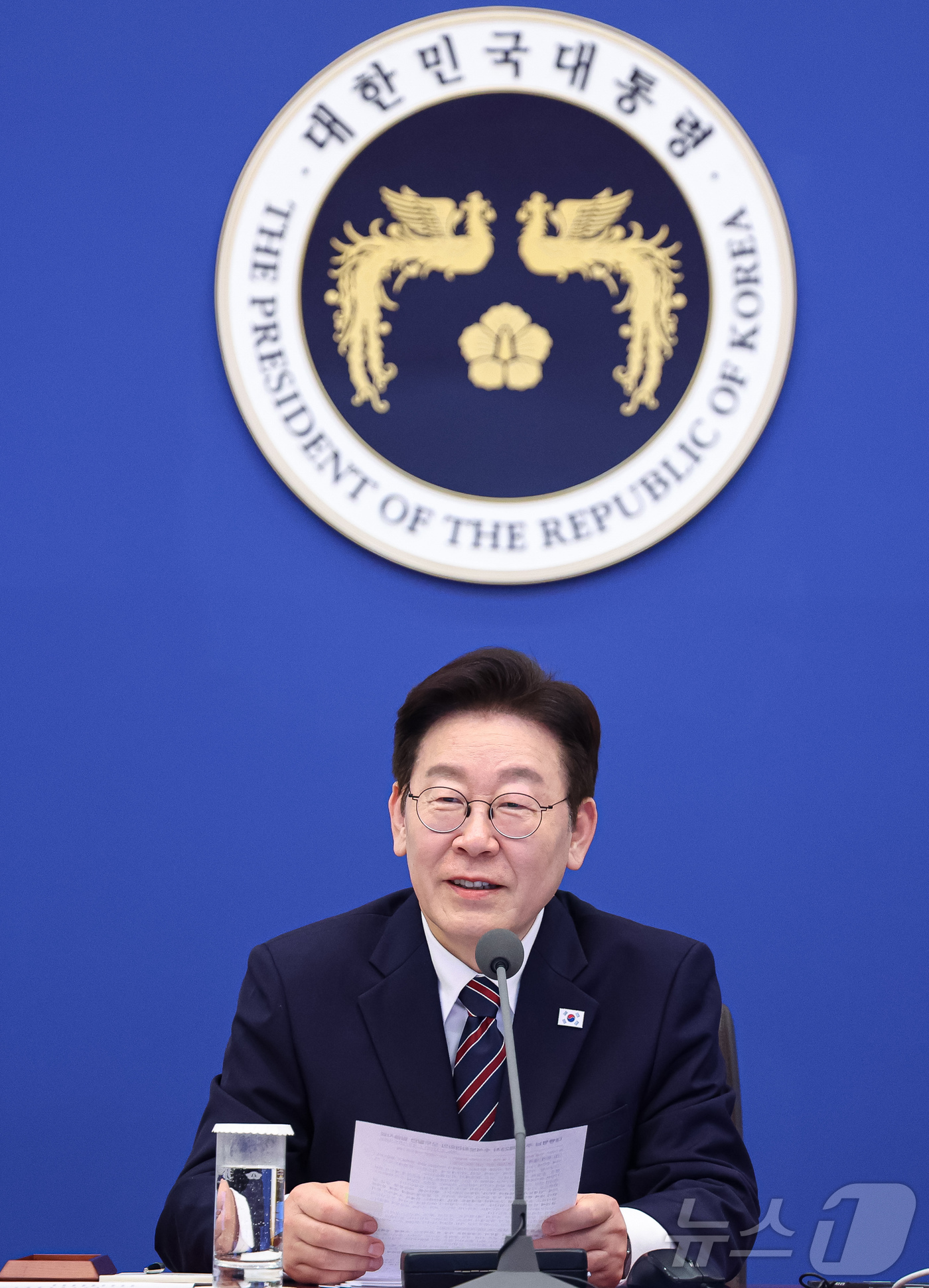 (서울=뉴스1) 허경 기자 = 이재명 대통령이 12일 청와대에서 열린 수석보좌관회의에서 발언하고 있다. 2026.2.12/뉴스1