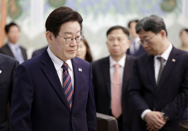 이재명 대통령, 수석보좌관회의 참석