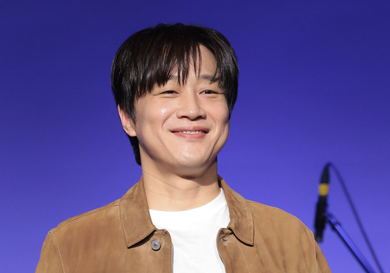 차태현, 아묻따밴드 객원 보컬