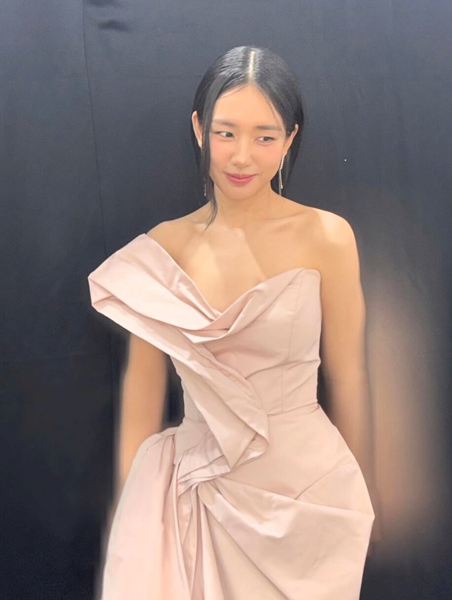 본문 이미지 - 배우 안은진 인스타그램 이미지