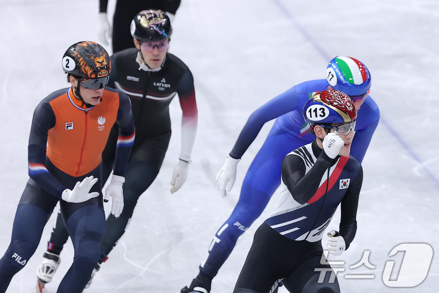 (밀라노=뉴스1) 김성진 기자 = 쇼트트랙 임종언이 12일(현지시간) 이탈리아 밀라노 아이스 스케이팅 아레나에서 열린 2026 밀라노·코르티나담페초 동계올림픽 쇼트트랙 남자 100 …