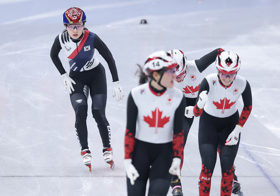 캐나다의 벽에 가로 막힌 최민정
