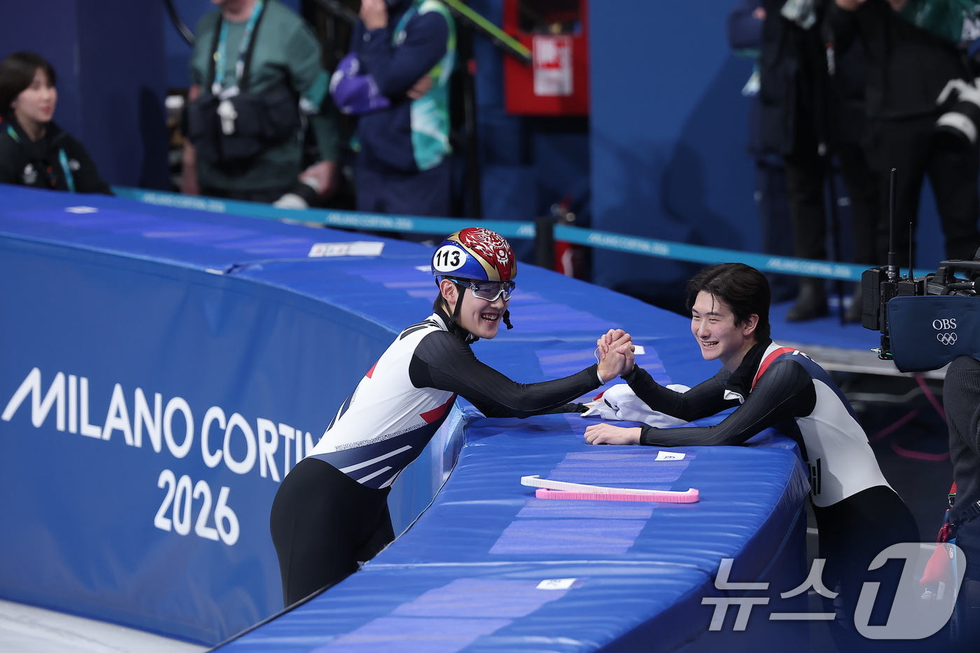 (밀라노=뉴스1) 김성진 기자 = 쇼트트랙 임종언이 12일(현지시간) 이탈리아 밀라노 아이스 스케이팅 아레나에서 열린 2026 밀라노·코르티나담페초 동계올림픽 쇼트트랙 남자 100 …