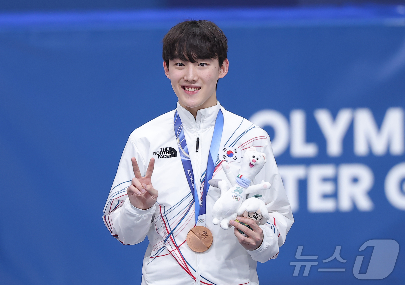 (밀라노=뉴스1) 김성진 기자 = 쇼트트랙 임종언이 12일(현지시간) 이탈리아 밀라노 아이스 스케이팅 아레나에서 열린 2026 밀라노·코르티나담페초 동계올림픽 쇼트트랙 남자 100 …