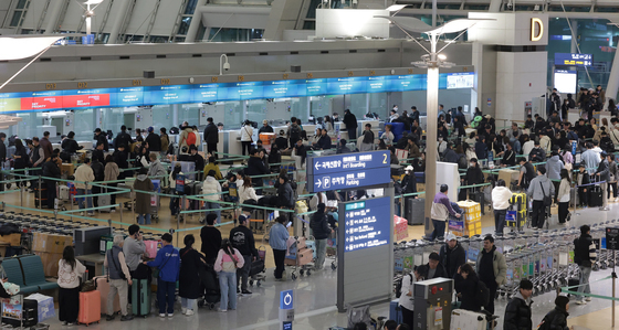 여객 역대 최대인데 LCC 적자 행진 왜?…'고환율 직격탄'