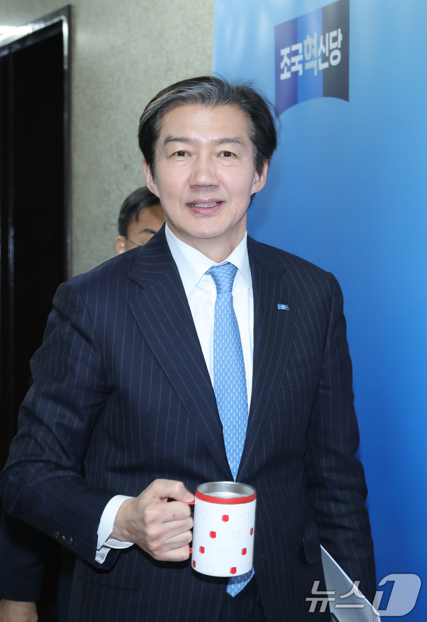 (서울=뉴스1) 신웅수 기자 = 조국 조국혁신당 대표가 13일 서울 여의도 국회에서 열린 비공개 당무위원회에 참석하고 있다. 2026.2.13/뉴스1