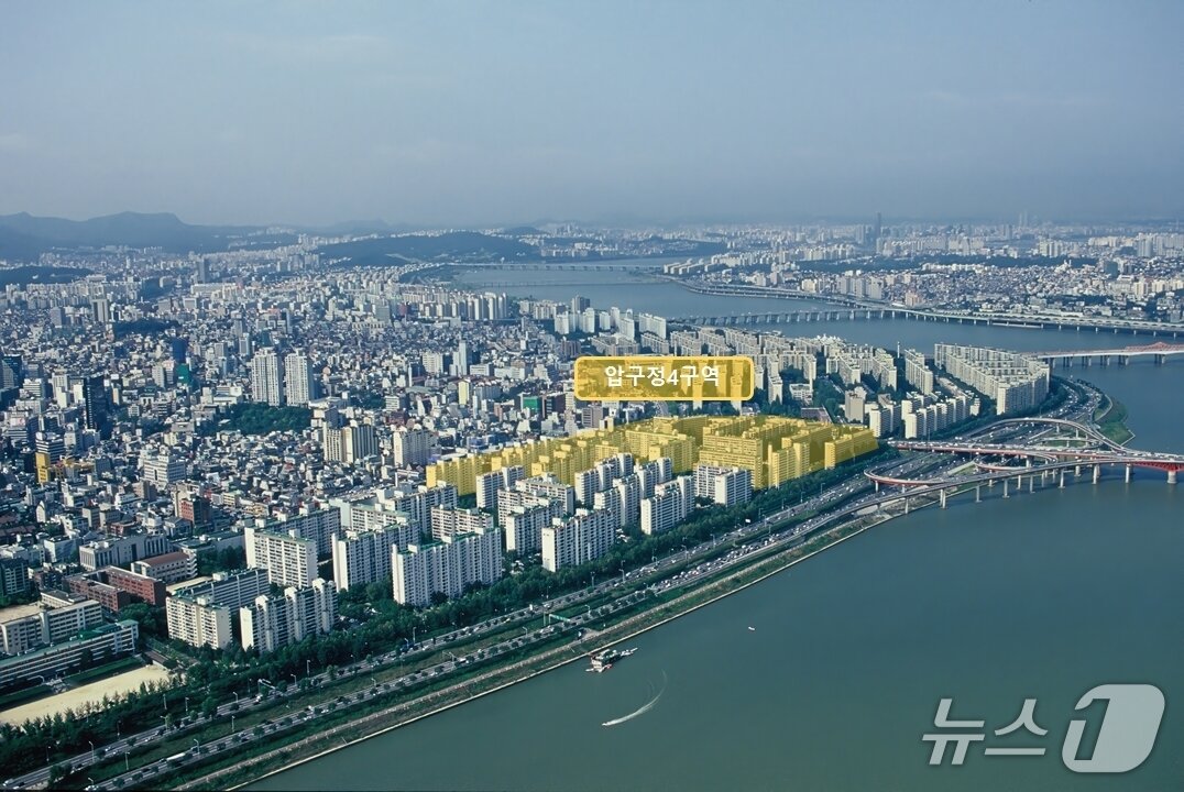 본문 이미지 - 서울 강남구 압구정 4구역 일대 전경.(삼성물산 제공) 