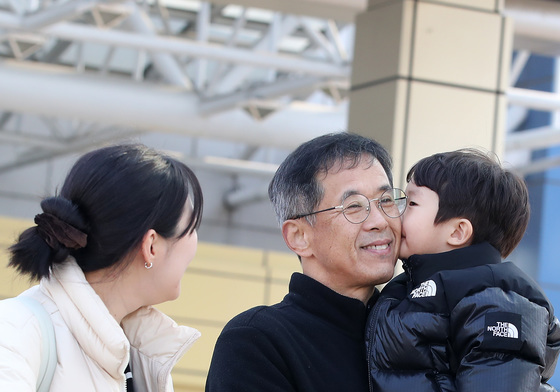 애정 듬뿍 담은 뽀뽀