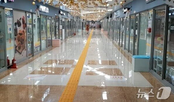 본문 이미지 - 진주 중앙지하도상가 전경. 뉴스1 DB