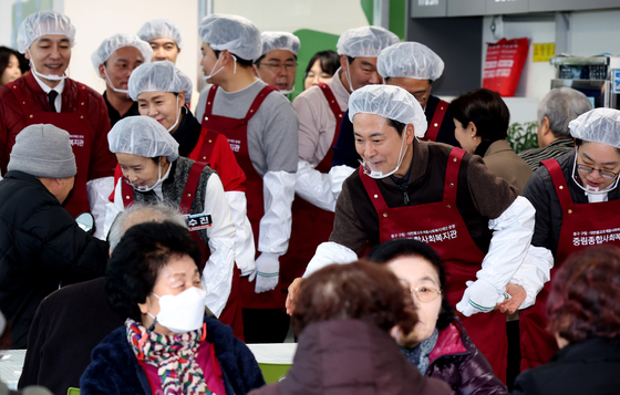 이젠 '장동혁의 시간'…지방선거 앞두고 외연 확장에 총력전