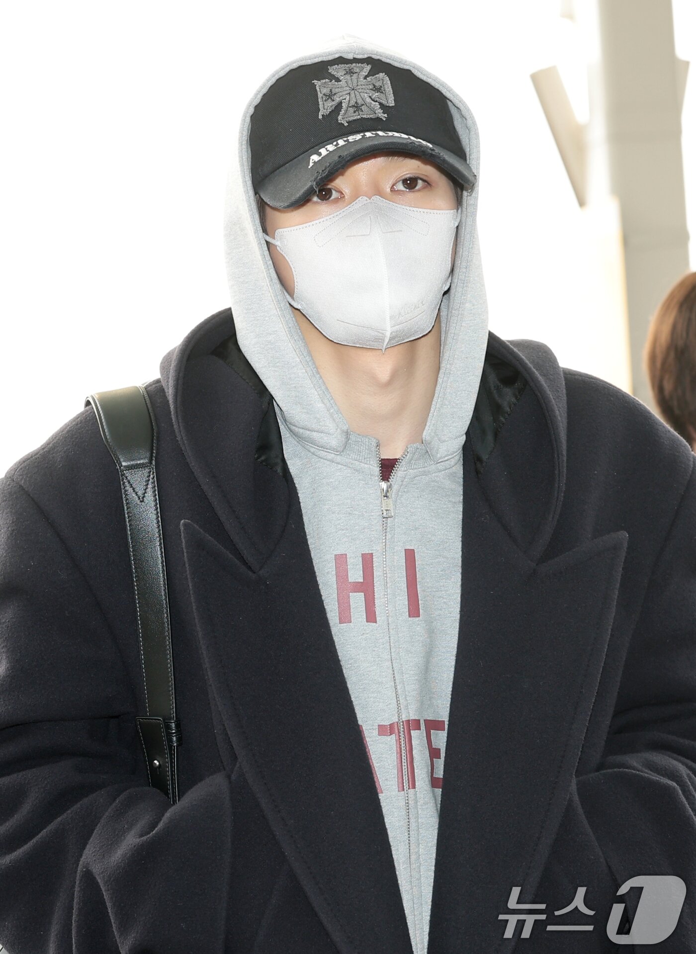 라이즈 성찬, SM 콘서트 위해 출국