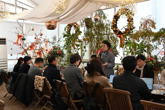 김진애 "도심 블록형 주택, 청와대 결정 남아"…DDP엔 "가성비 의문"