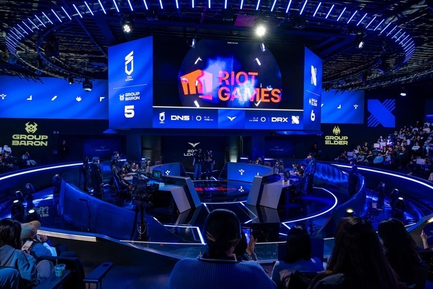 "페이커'가 바꾼 서울 관광 지형도…도심 'e스포츠 성지순례' 열풍