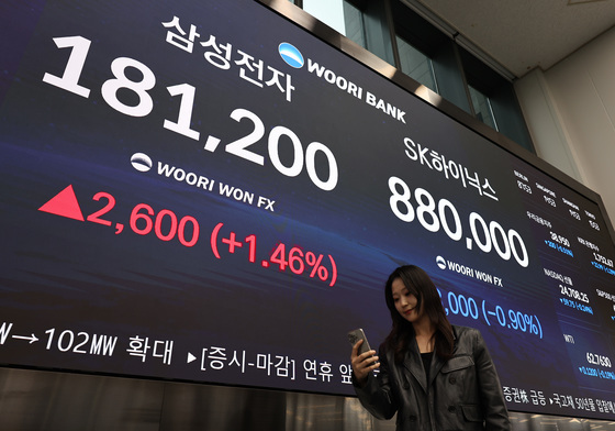 삼성전자, '18만전자' 신기록