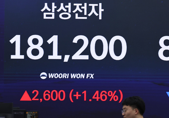 삼성전자, '18만전자' 신기록