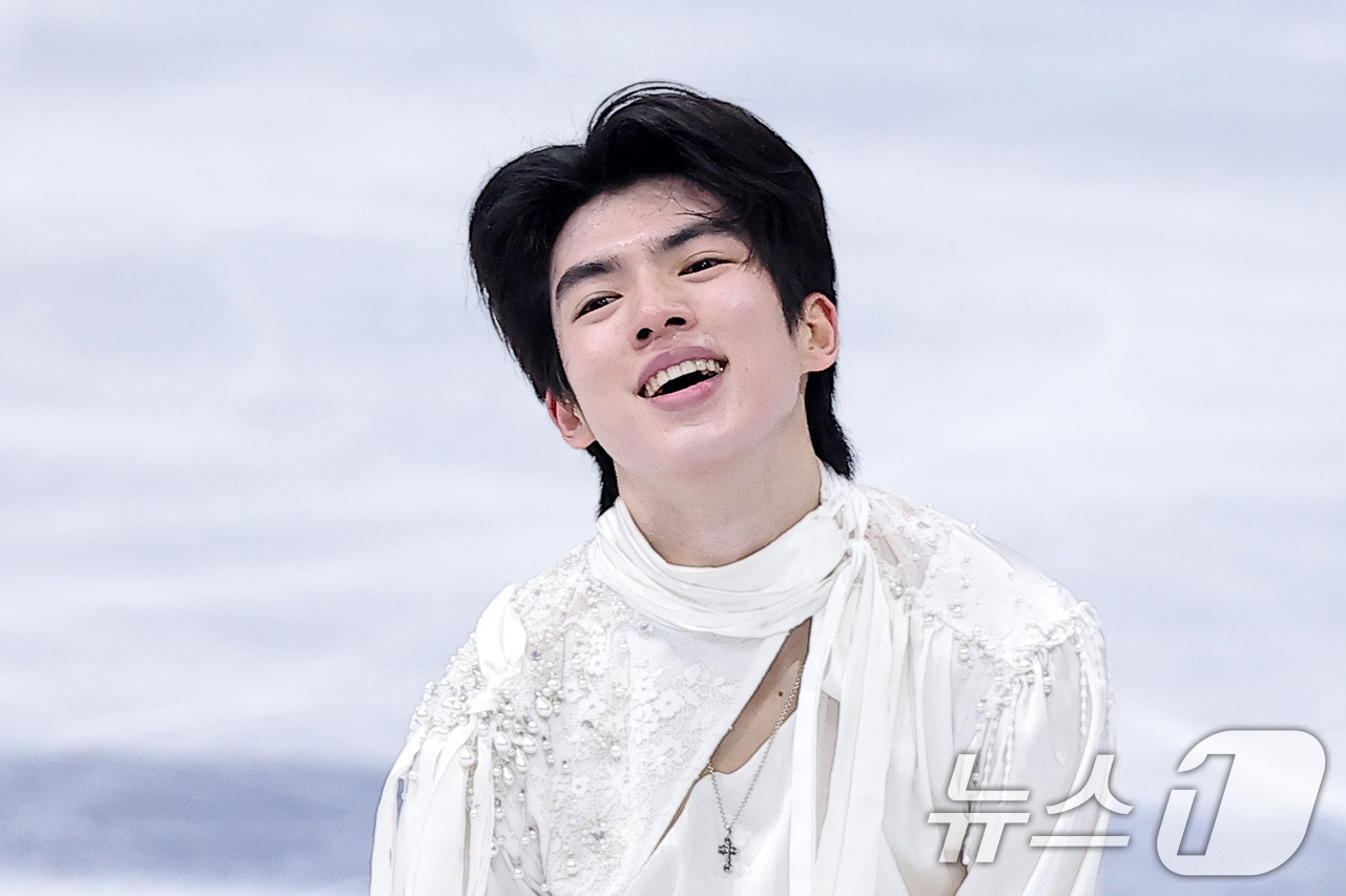 (밀라노=뉴스1) 김성진 기자 = 피겨 차준환이 13일(현지시간) 이탈리아 밀라노 아이스 스케이팅 아레나에서 열린 2026 밀라노·코르티나담페초 동계올림픽 피겨 스케이팅 남자 싱글 …