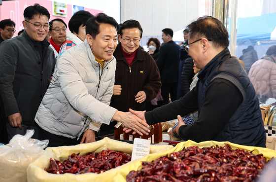 오세훈 시장, 설 맞아 전통시장 방문