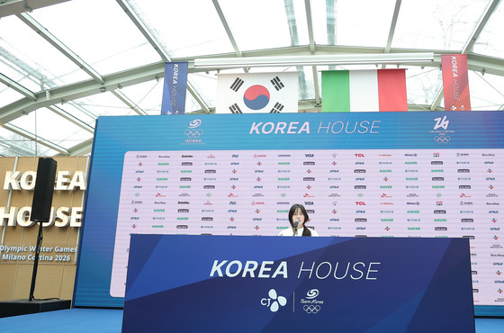 공식 기자회견 갖는 최가온