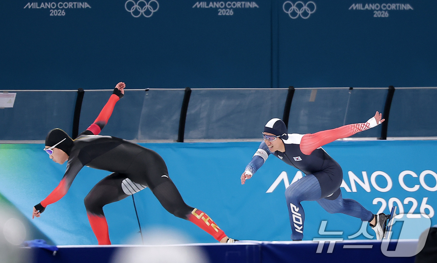 (밀라노=뉴스1) 김성진 기자 = 스피드스케이팅 김준호가 14일(현지시간) 이탈리아 밀라노 스피드스케이팅 스타디움에서 열린 스피드스케이팅 남자 500m에서 질주하고 있다. 2026 …