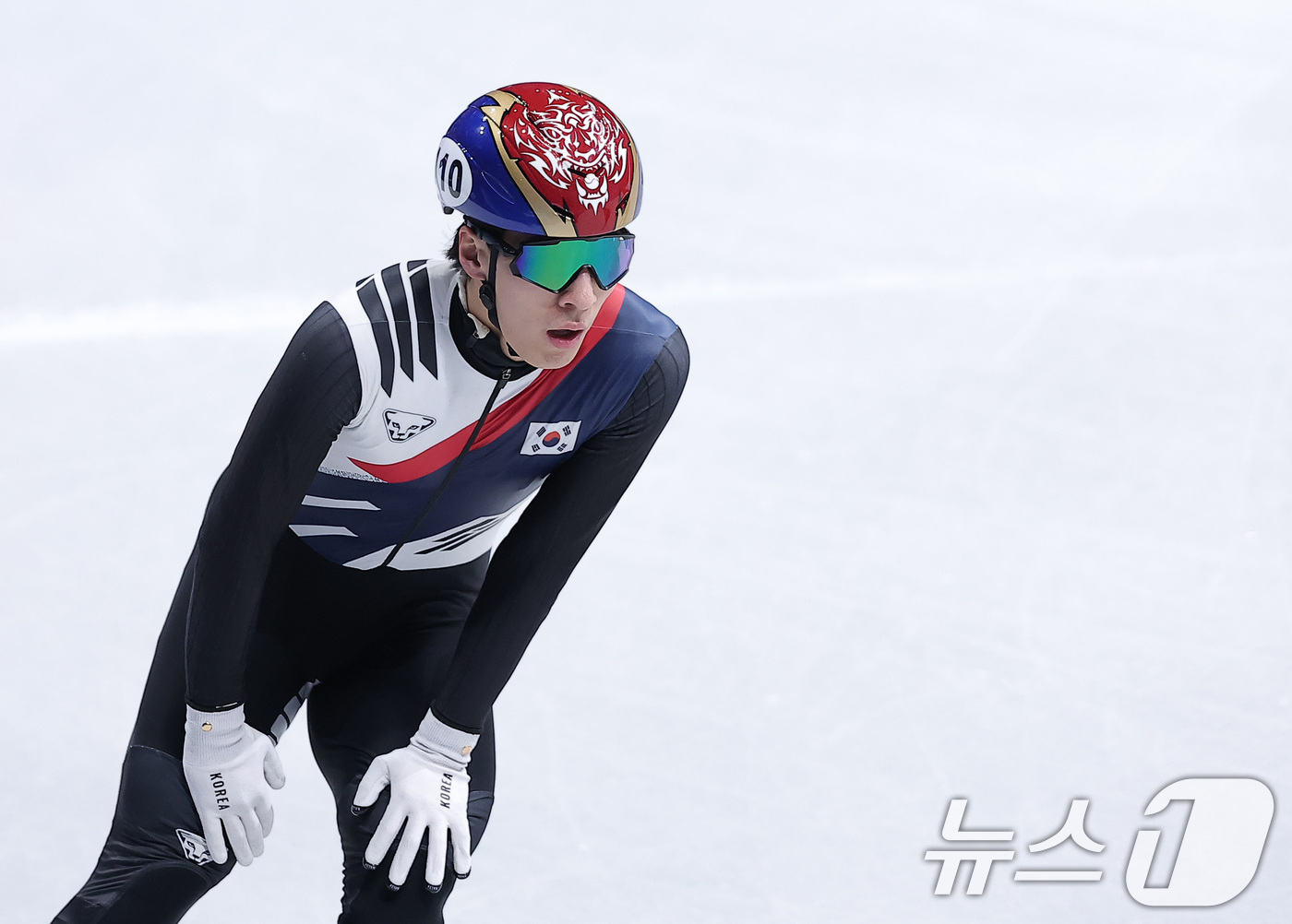 (밀라노=뉴스1) 김성진 기자 = 쇼트트랙 황대헌이 14일(현지시간) 이탈리아 밀라노 아이스스케이팅 아레나에서 열린 2026 밀라노·코르티나담페초 동계올림픽 쇼트트랙 남자 1500 …