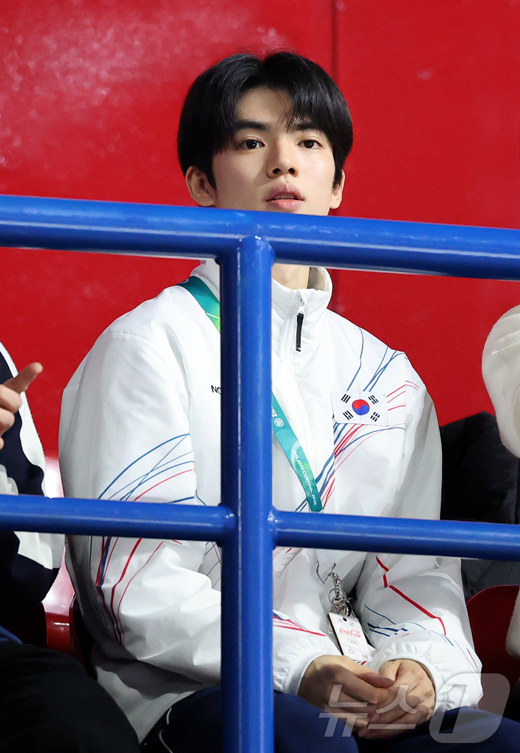 (밀라노=뉴스1) 김진환 기자 = 피겨 차준환이 14일(현지시간) 이탈리아 밀라노 아이스 스케이팅 아레나에서 열린 2026 밀라노·코르티나담페초 동계올림픽 쇼트트랙 남자 1500m …