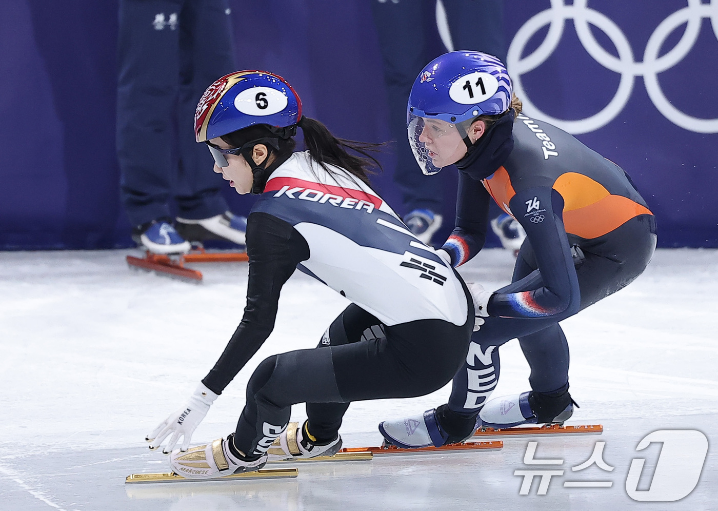 (밀라노=뉴스1) 김성진 기자 = 쇼트트랙 김길리가 14일(현지시간) 이탈리아 밀라노 아이스스케이팅 아레나에서 열린 2026 밀라노·코르티나담페초 동계올림픽 쇼트트랙 여자 1000 …