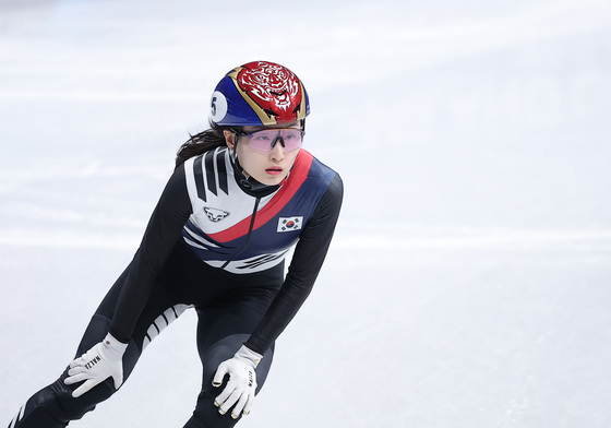 여유롭게 준준결승 진출하는 최민정
