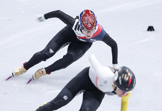 선두 추격하는 노도희