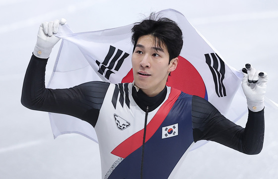 황대헌, 쇼트트랙 남자 1500m 은메달