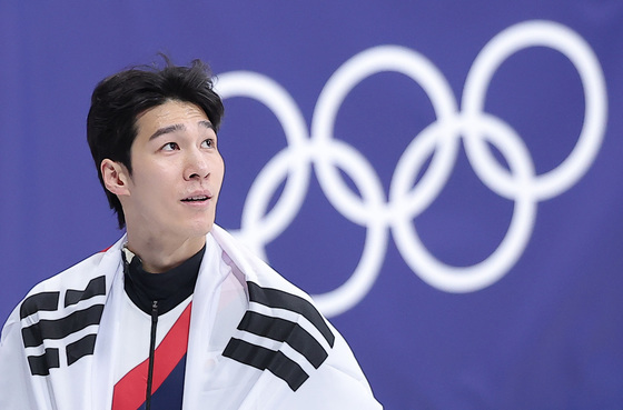 '반칙왕 오명' 극복한 황대헌…시련 딛고 다시 선 올림픽서 은빛 증명