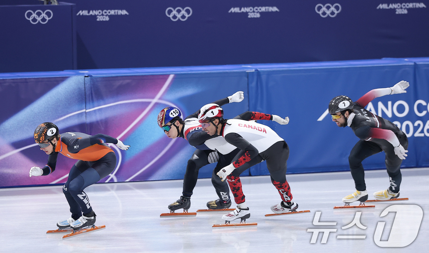 (밀라노=뉴스1) 김성진 기자 = 쇼트트랙 황대헌이 14일(현지시간) 이탈리아 밀라노 아이스스케이팅 아레나에서 열린 2026 밀라노·코르티나담페초 동계올림픽 쇼트트랙 남자 1500 …