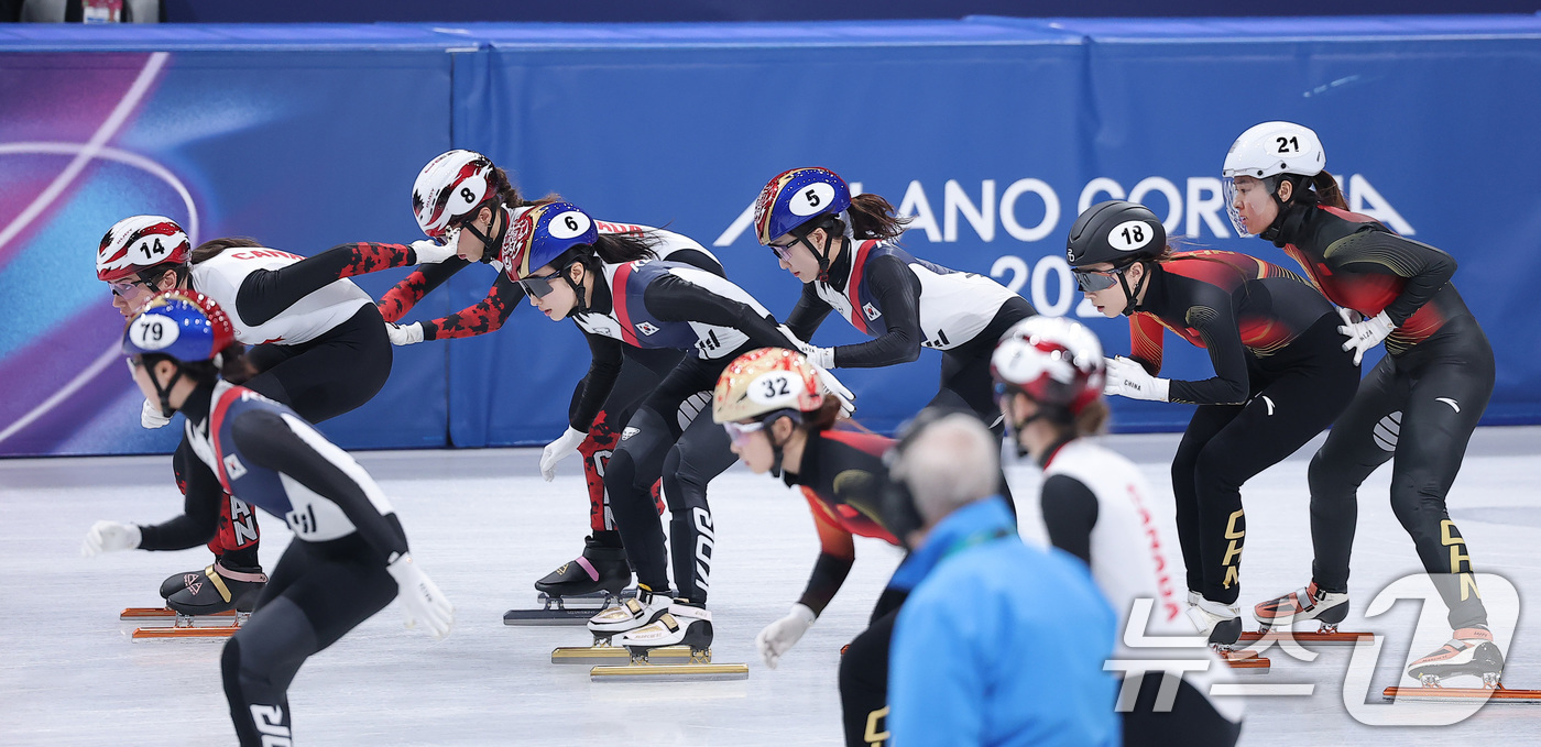 (밀라노=뉴스1) 김성진 기자 = 쇼트트랙 최민정이 14일(현지시간) 이탈리아 밀라노 아이스스케이팅 아레나에서 열린 2026 밀라노·코르티나담페초 동계올림픽 쇼트트랙 여자 3000 …