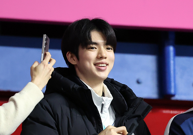 쇼트트랙팀 응원 온 차준환