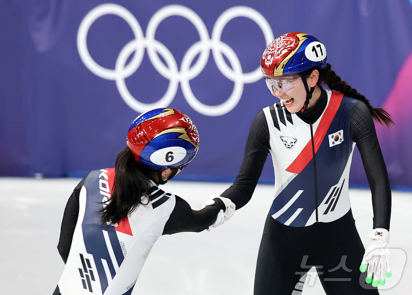 (밀라노=뉴스1) 김진환 기자 = 쇼트트랙 심석희가 14일(현지시간) 이탈리아 밀라노 아이스 스케이팅 아레나에서 열린 2026 밀라노·코르티나담페초 동계올림픽 쇼트트랙 여자 300 …