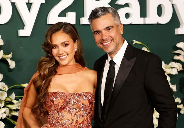 제시카 알바, 남편에 43억원 주고 이혼 마무리…새 MCU 스타와 데이트