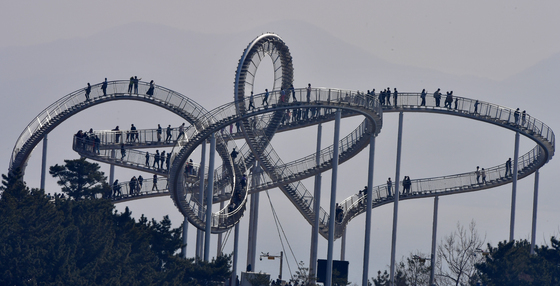 귀성객들의 짜릿한 오후