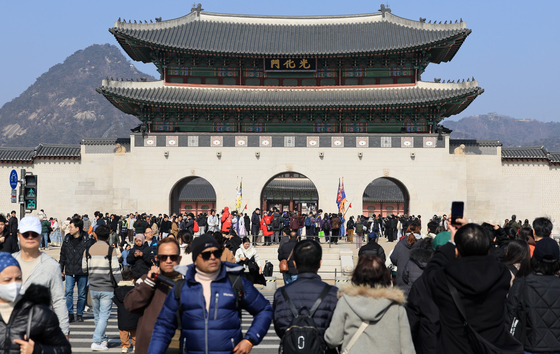 설연휴 마지막 날 '영하권' 아침…일교차 최대 15도[내일날씨]