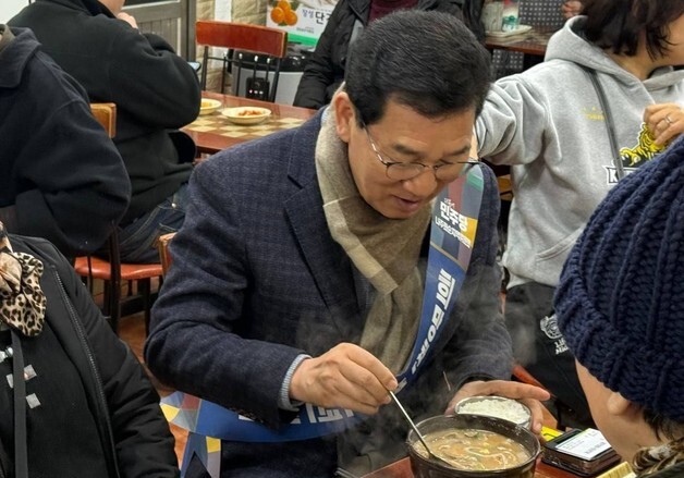 '통합시장 도전' 신정훈, 28일 광주 김대중컨벤션센터서 출판기념회